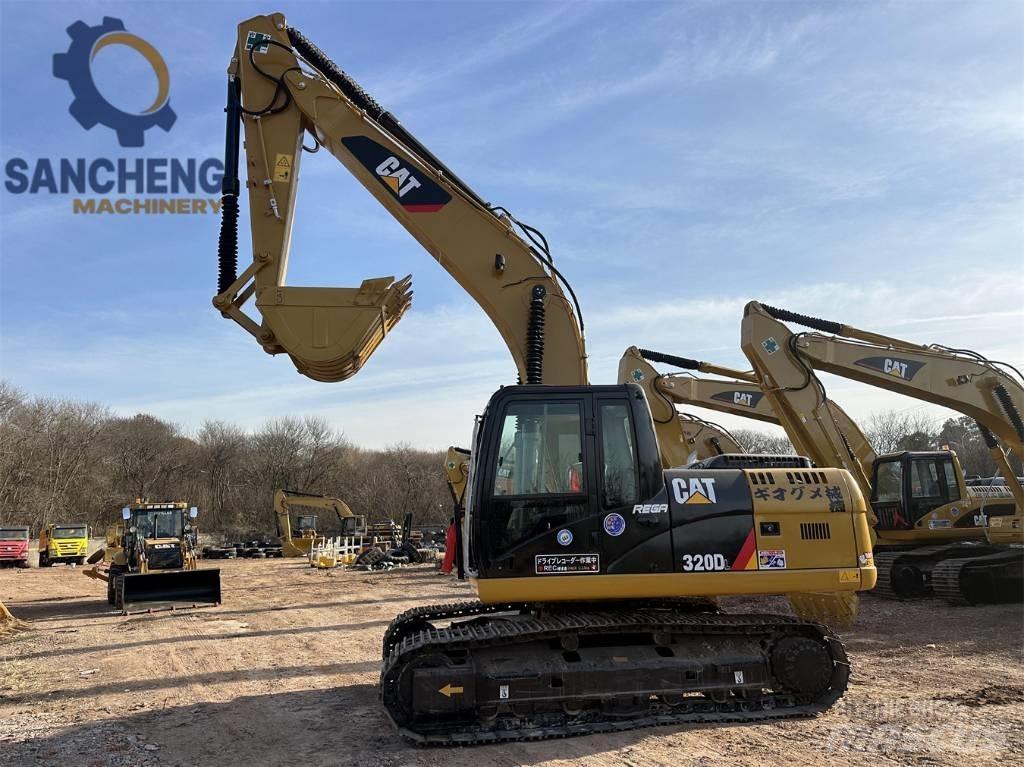 CAT 320 D Rupsgraafmachines
