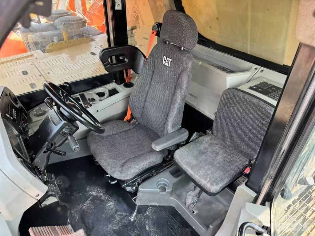 CAT 773 F Knik dumptrucks