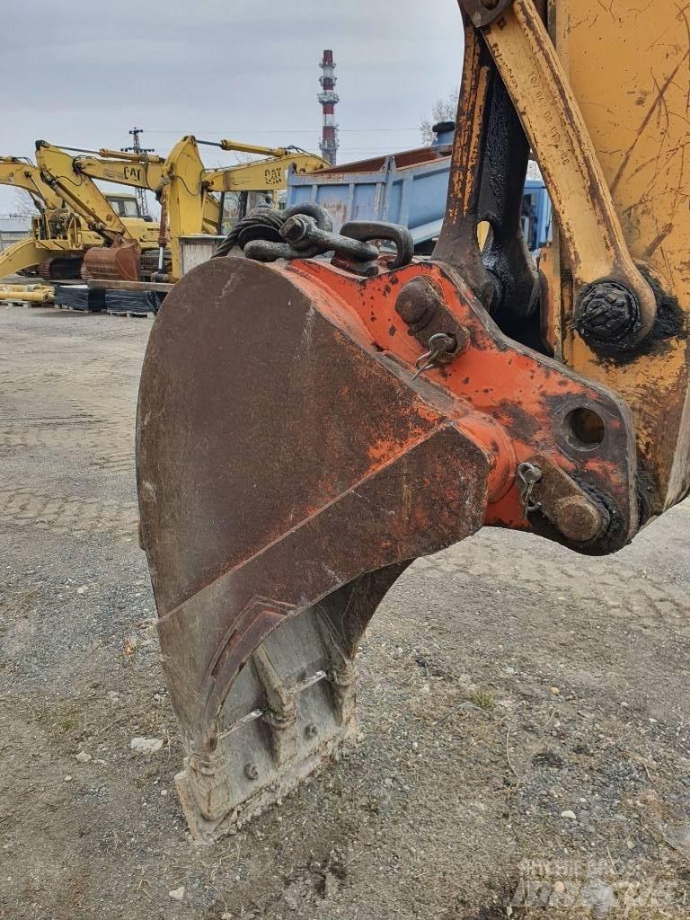 CASE 888 P Wielgraafmachines