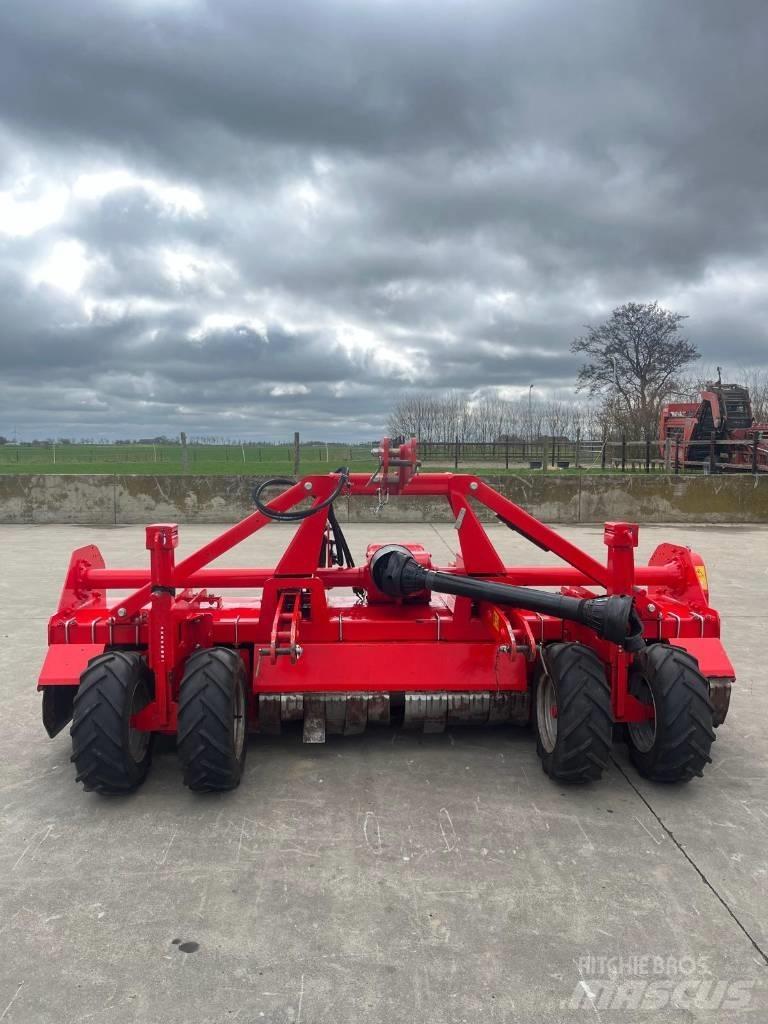  ConceptAGRI SFB300 Overige grondbewerkingsmachines en accessoires