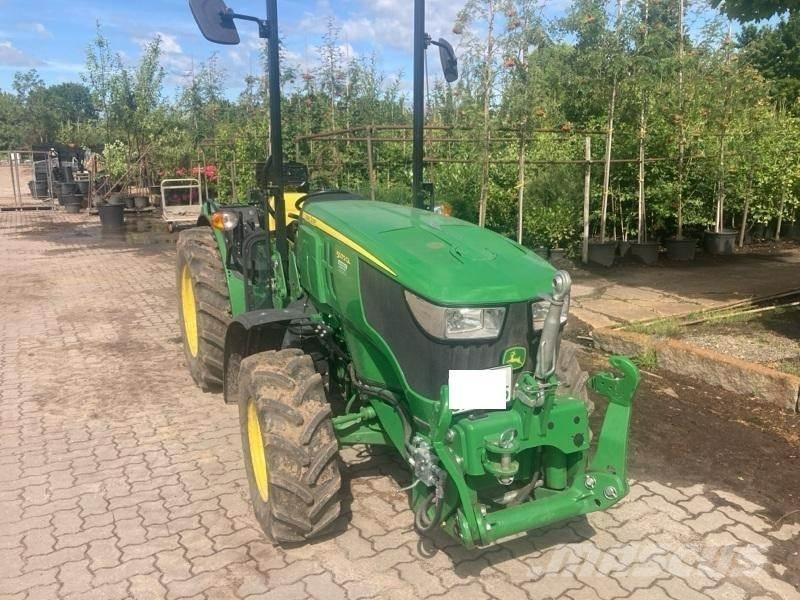 John Deere 5075 GL Compacttrekkers