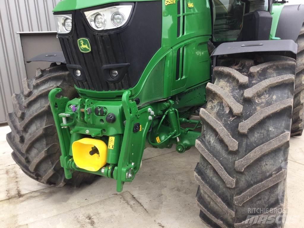 John Deere 6250R Tractoren