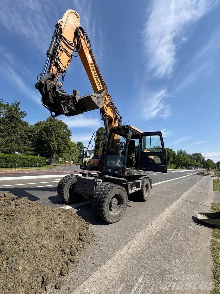 Hyundai HW140 Wielgraafmachines