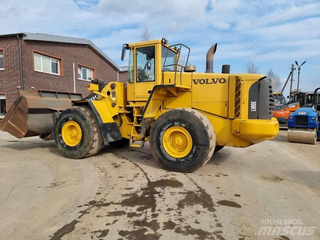 Volvo L 180 E Wielladers