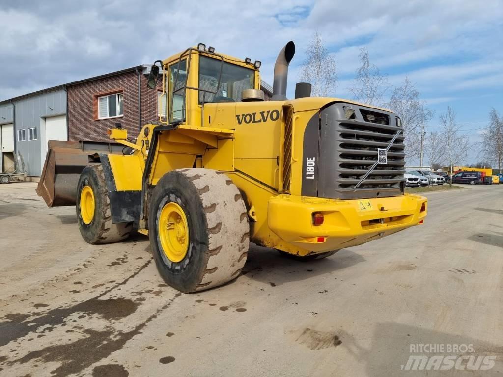 Volvo L 180 E Wielladers