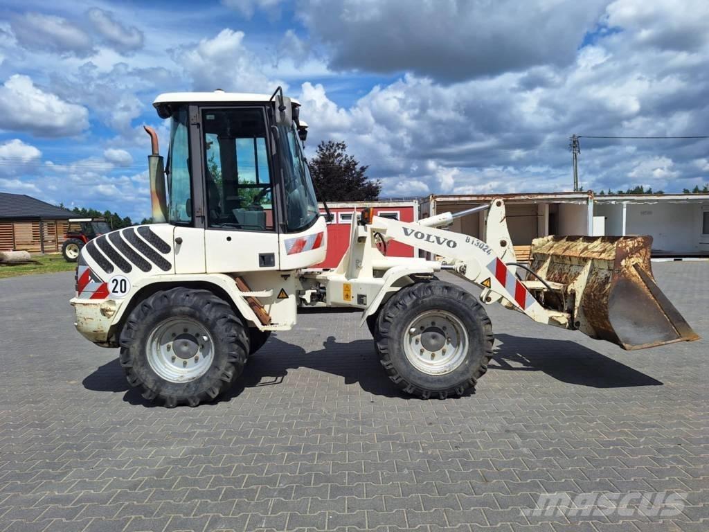 Volvo L 30 B Wielladers