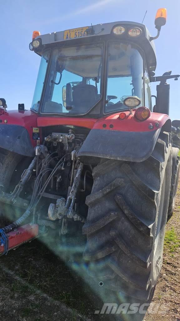 Massey Ferguson 6715 Tractoren