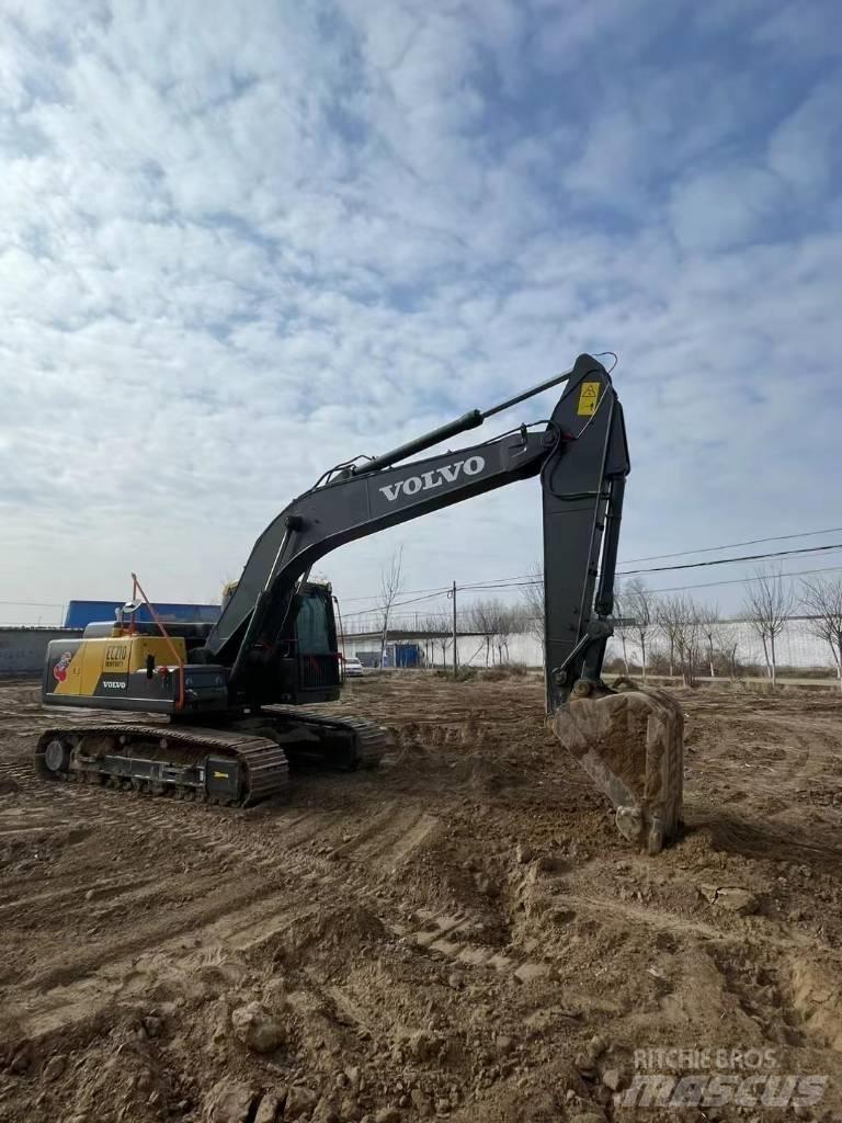 Volvo EC210D Rupsgraafmachines
