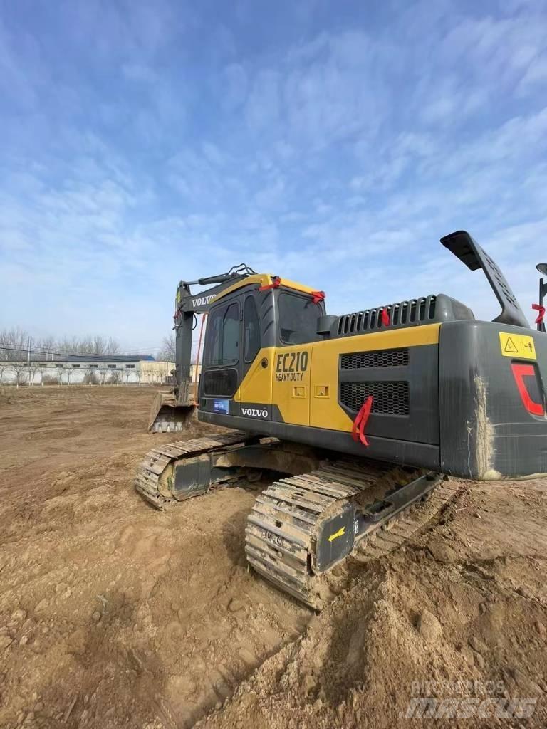 Volvo EC210D Rupsgraafmachines
