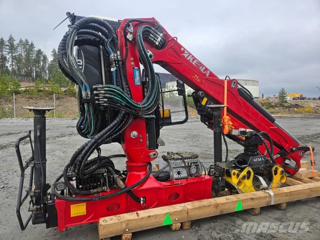Kesla 2112T Houtkranen