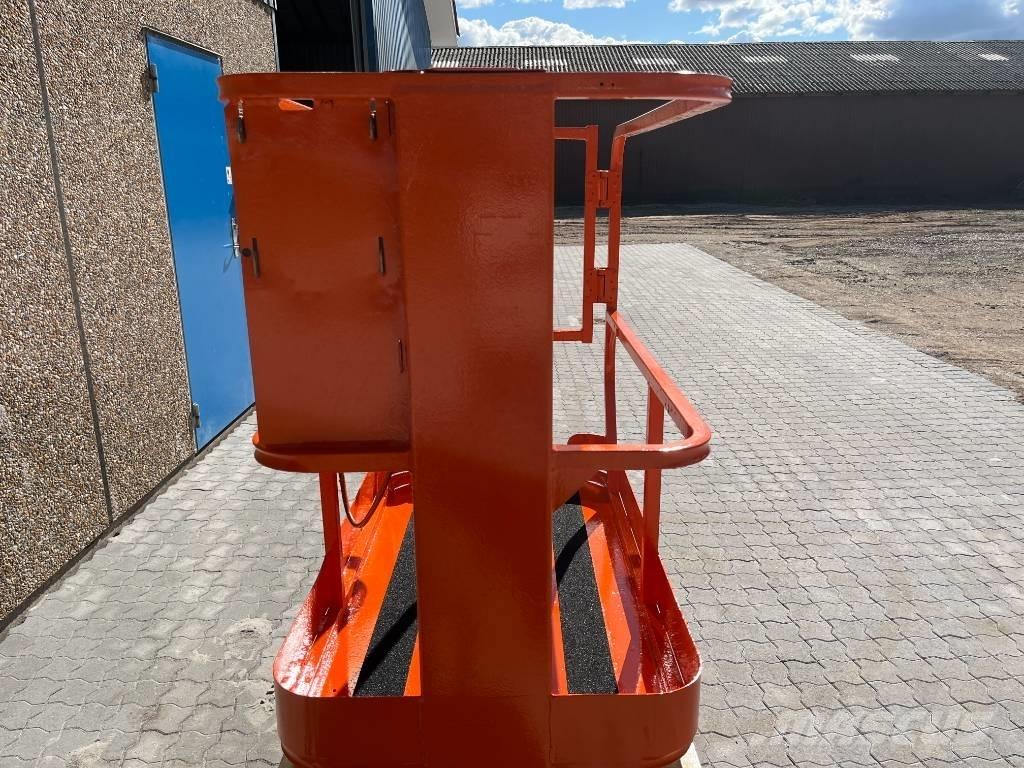 JLG 1230 ES Personenliften en invalideliften