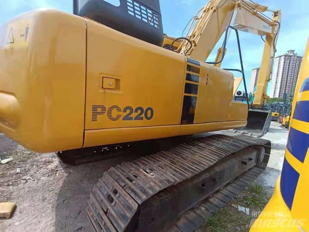 Komatsu PC 220-6 Rupsgraafmachines