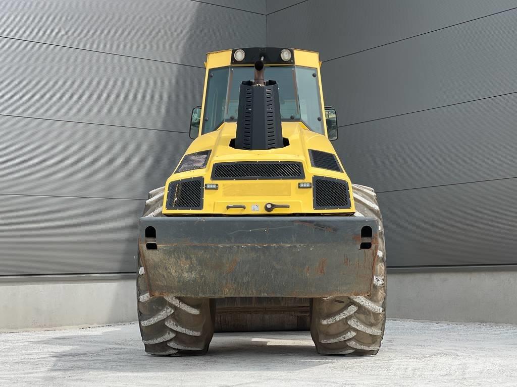 Bomag BW 216 DH-4i Trilrolwalsen