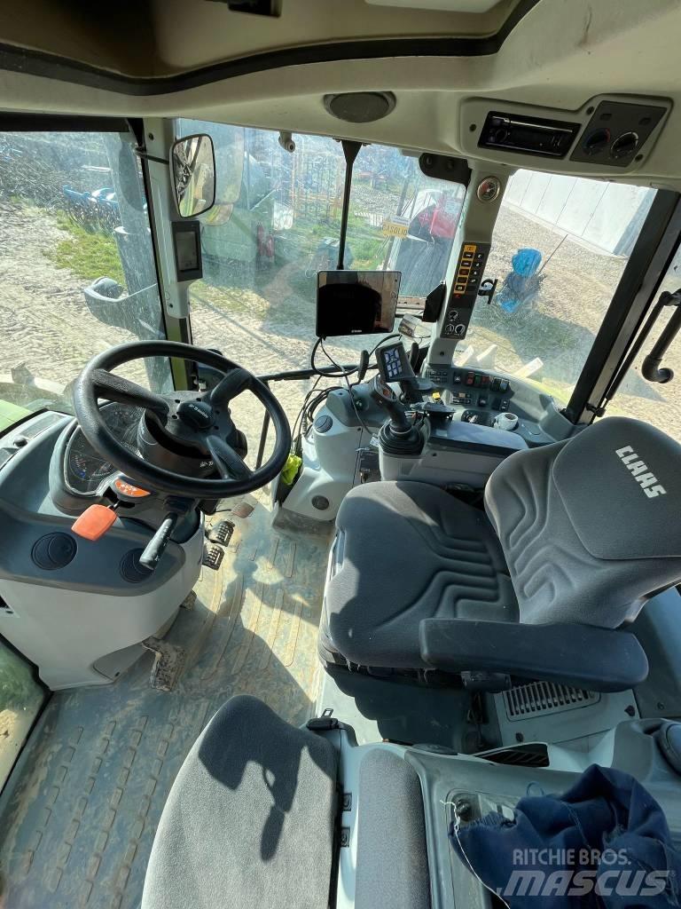 CLAAS ARION 470 Tractoren
