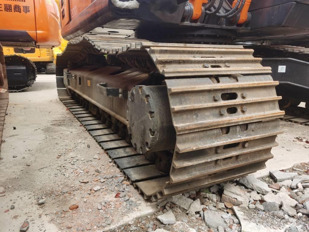 Hitachi zx200 Rupsgraafmachines