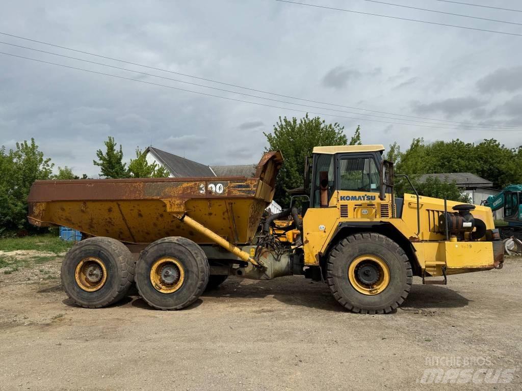 Komatsu HM300-1 Knik dumptrucks