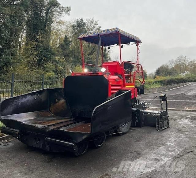 Marini MF 331 Asfaltafwerkmachines