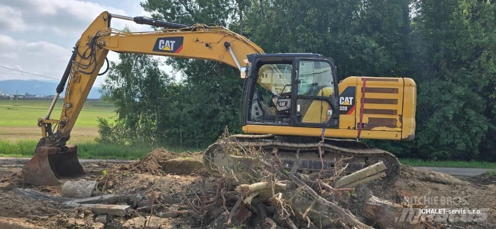 CAT 320 Rupsgraafmachines
