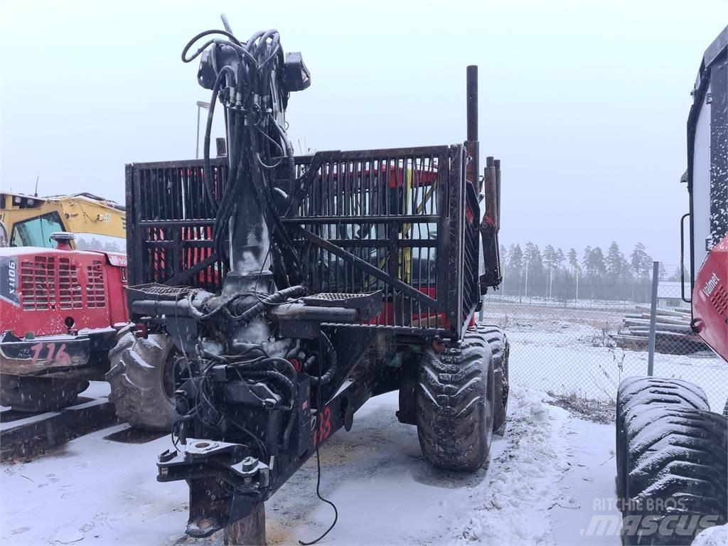 Valmet 890.3 Uitrijwagens