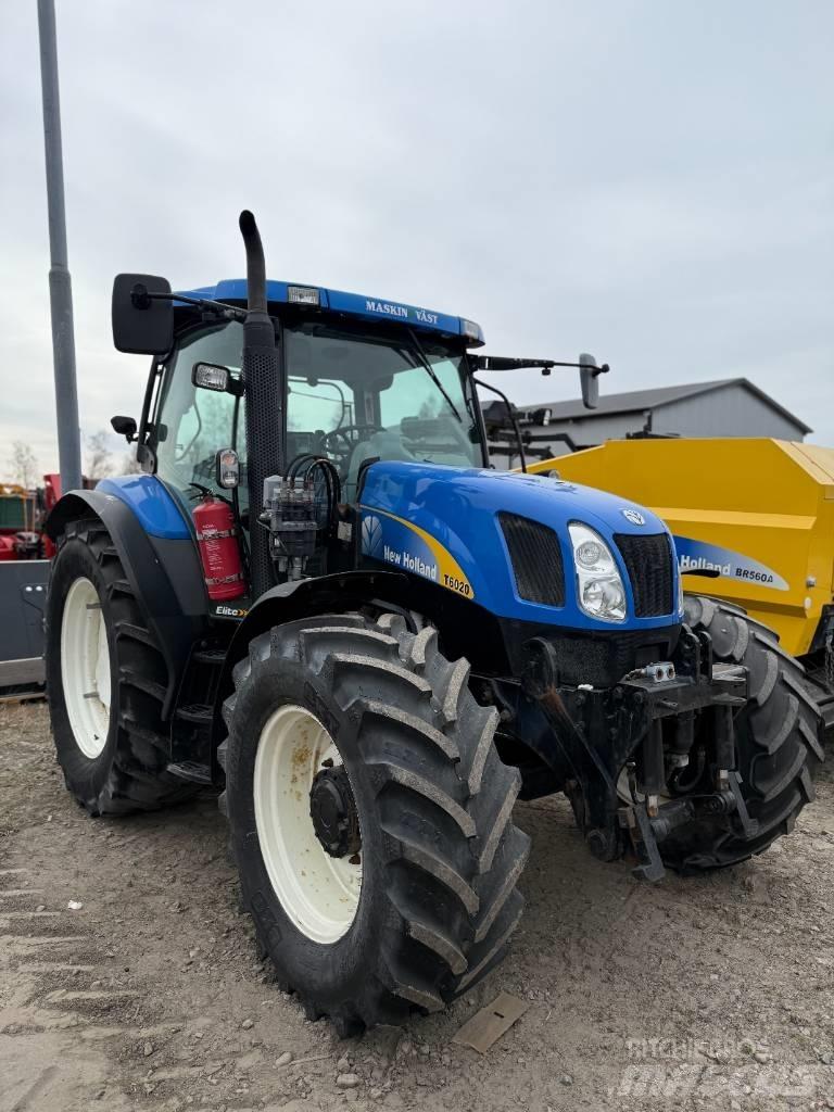 New Holland T 6020 Tractoren