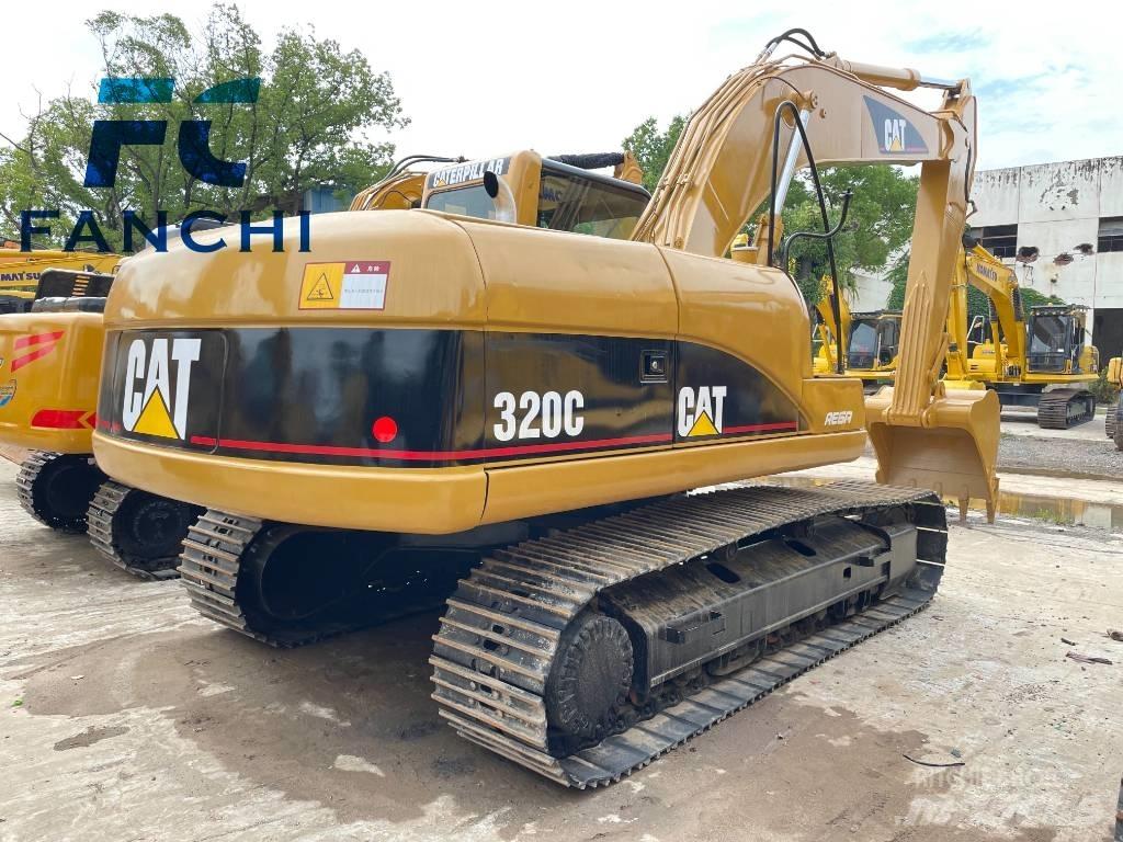 CAT 320 C Rupsgraafmachines