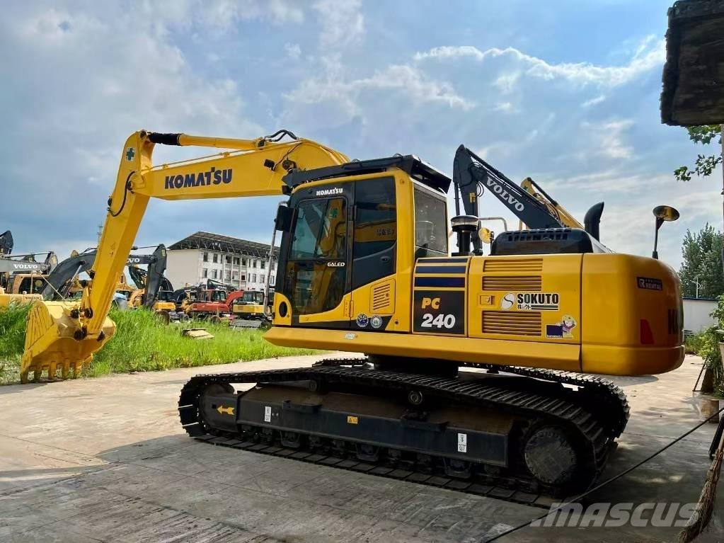 Komatsu PC 240 Rupsgraafmachines