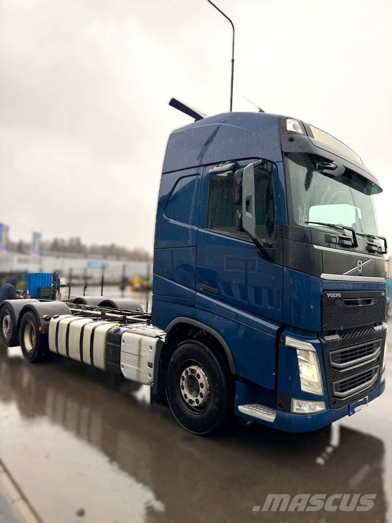 Volvo FH 13 460 Chassis met cabine