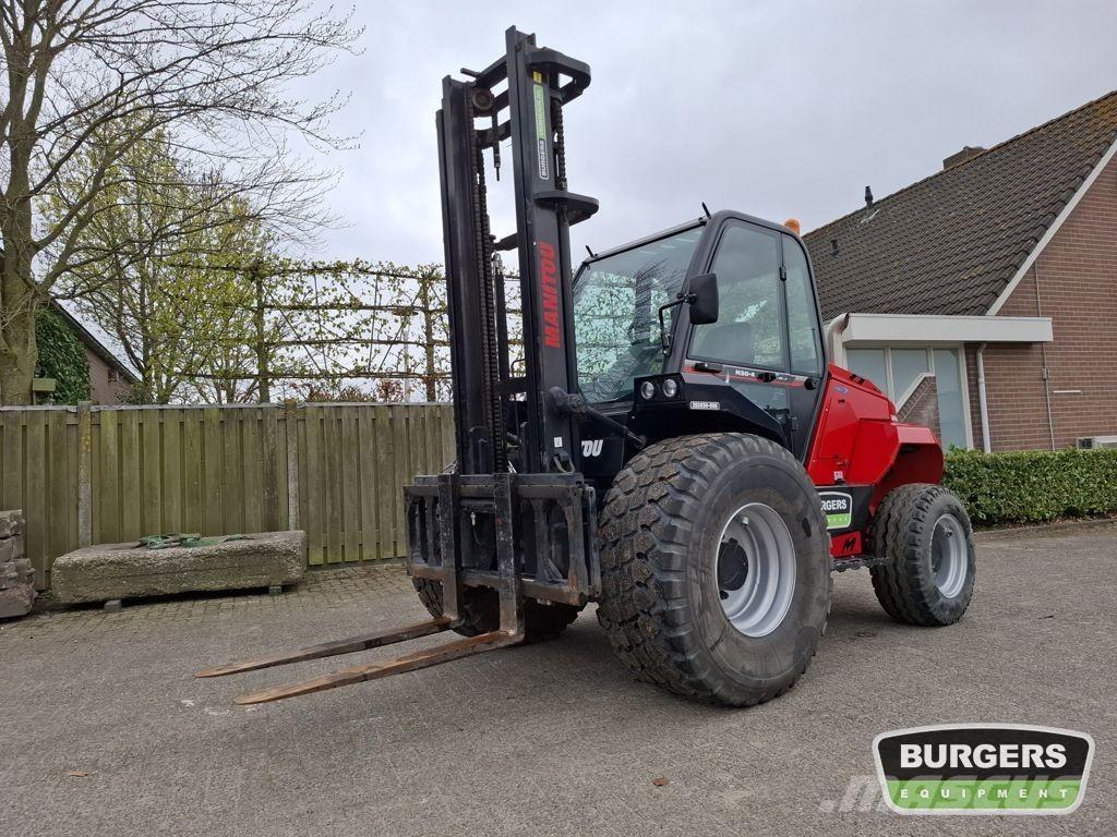 Manitou M30-4 Vorkheftruck voor zwaar terrein