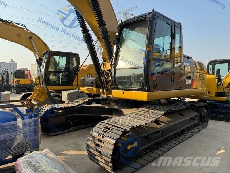 CAT 326D2 Rupsgraafmachines