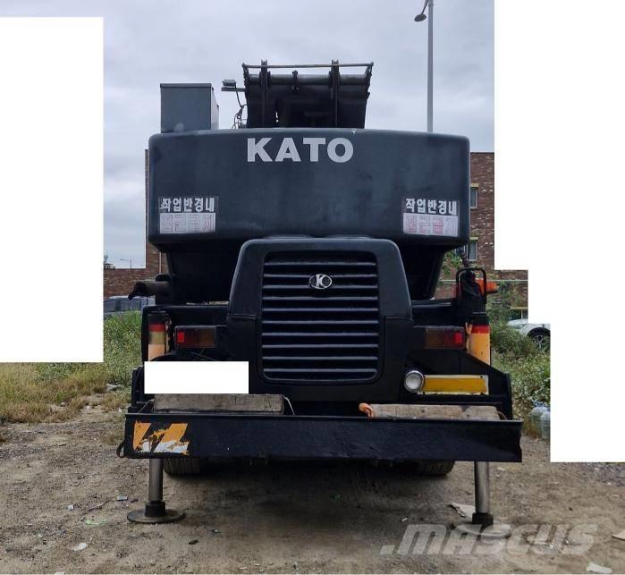 Kato KR 25 H V-2 Ruw terrein kranen