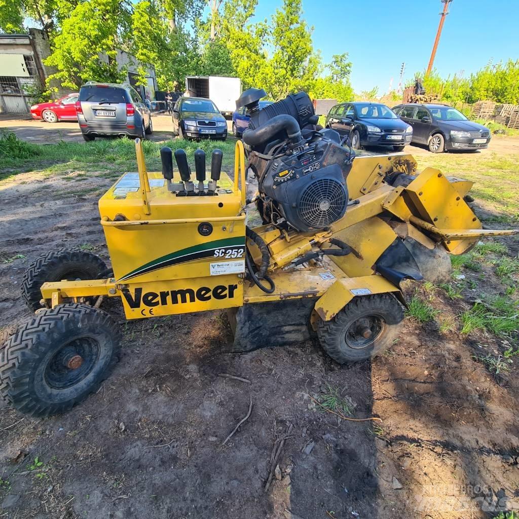 Vermeer SC252 Boomstronkfrees