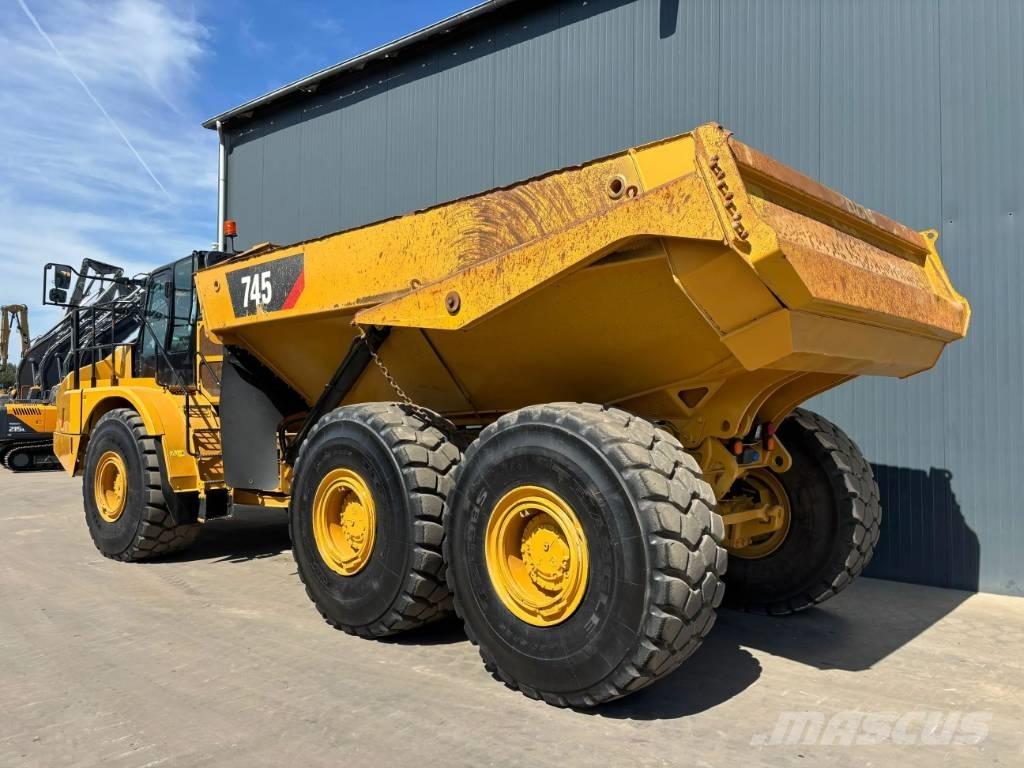 CAT 745 04A Knik dumptrucks