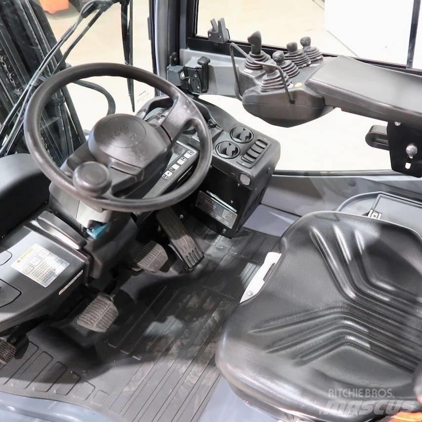 Toyota 52-8FDJF35 Diesel heftrucks