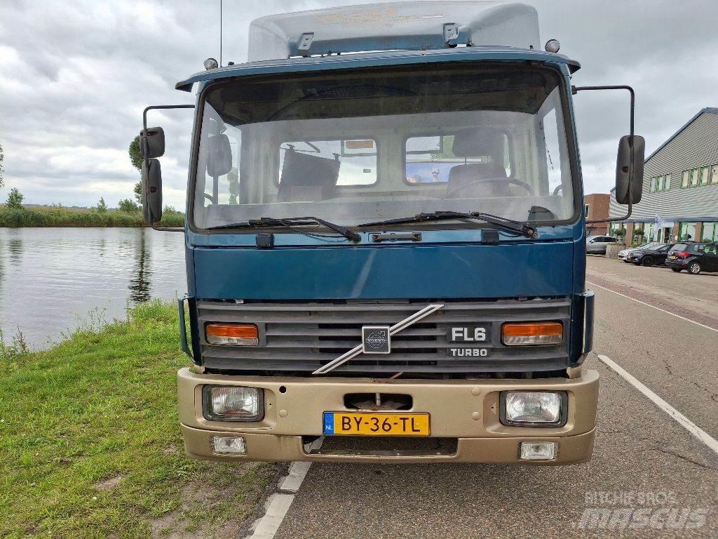 Volvo FL611 Chassis met cabine