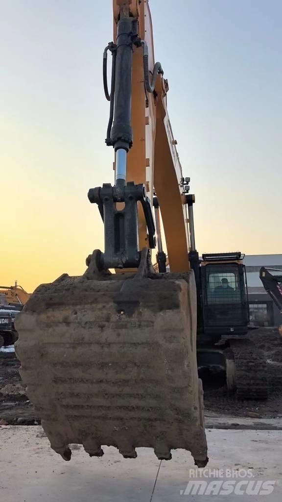 Hyundai R520L-9VS Rupsgraafmachines