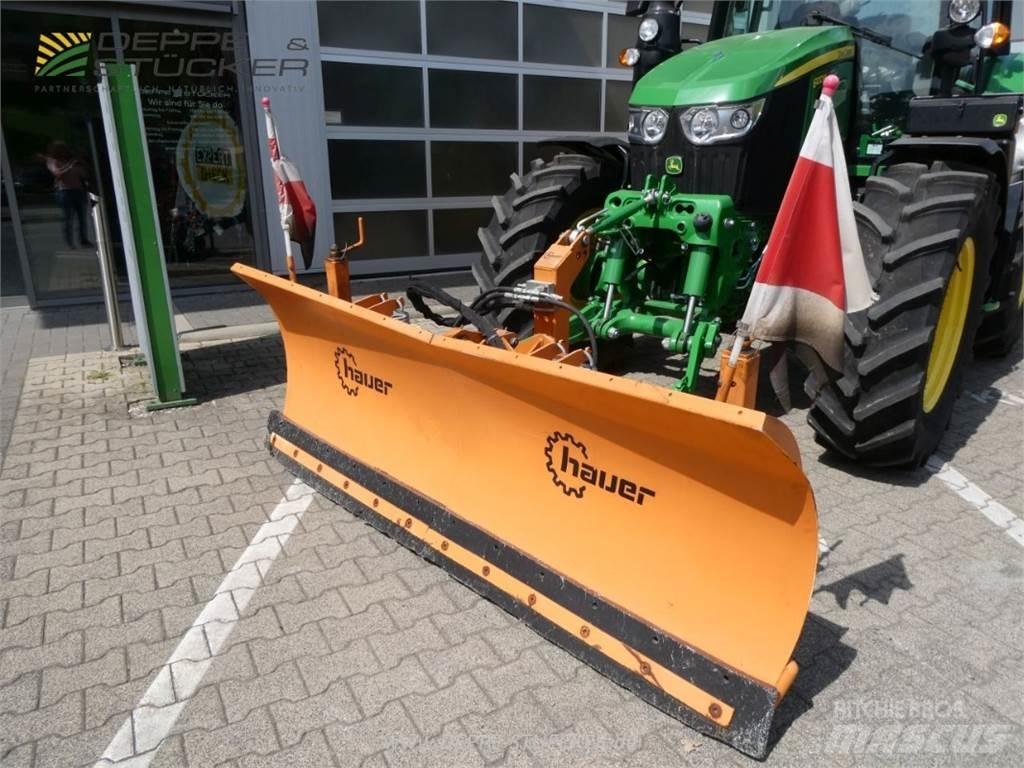 Hauer HSH 2400 Sneeuwschuivers en -ploegen