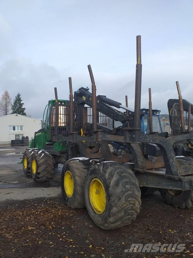 John Deere 1510 E Uitrijwagens