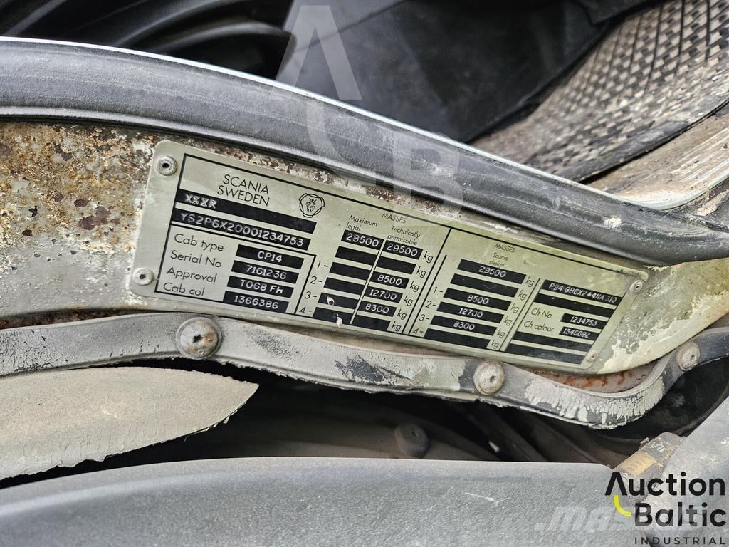 Scania P 94 GB Betonmixers en pompen