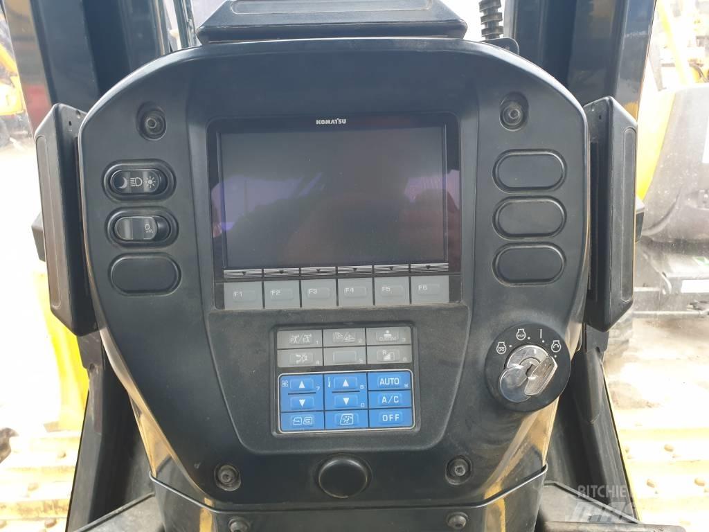 Komatsu D 65 WX-17 Rupsdozers