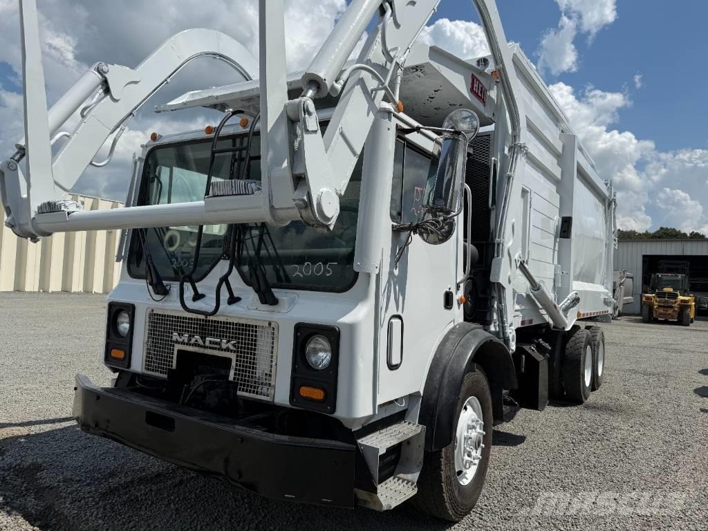 Mack MR600 Vuilniswagens