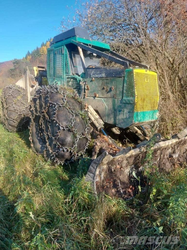 Timberjack 240C Skidders