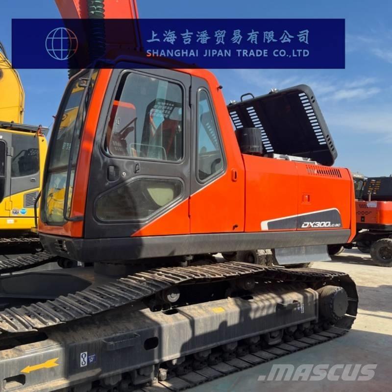 Doosan DX 300 Rupsgraafmachines