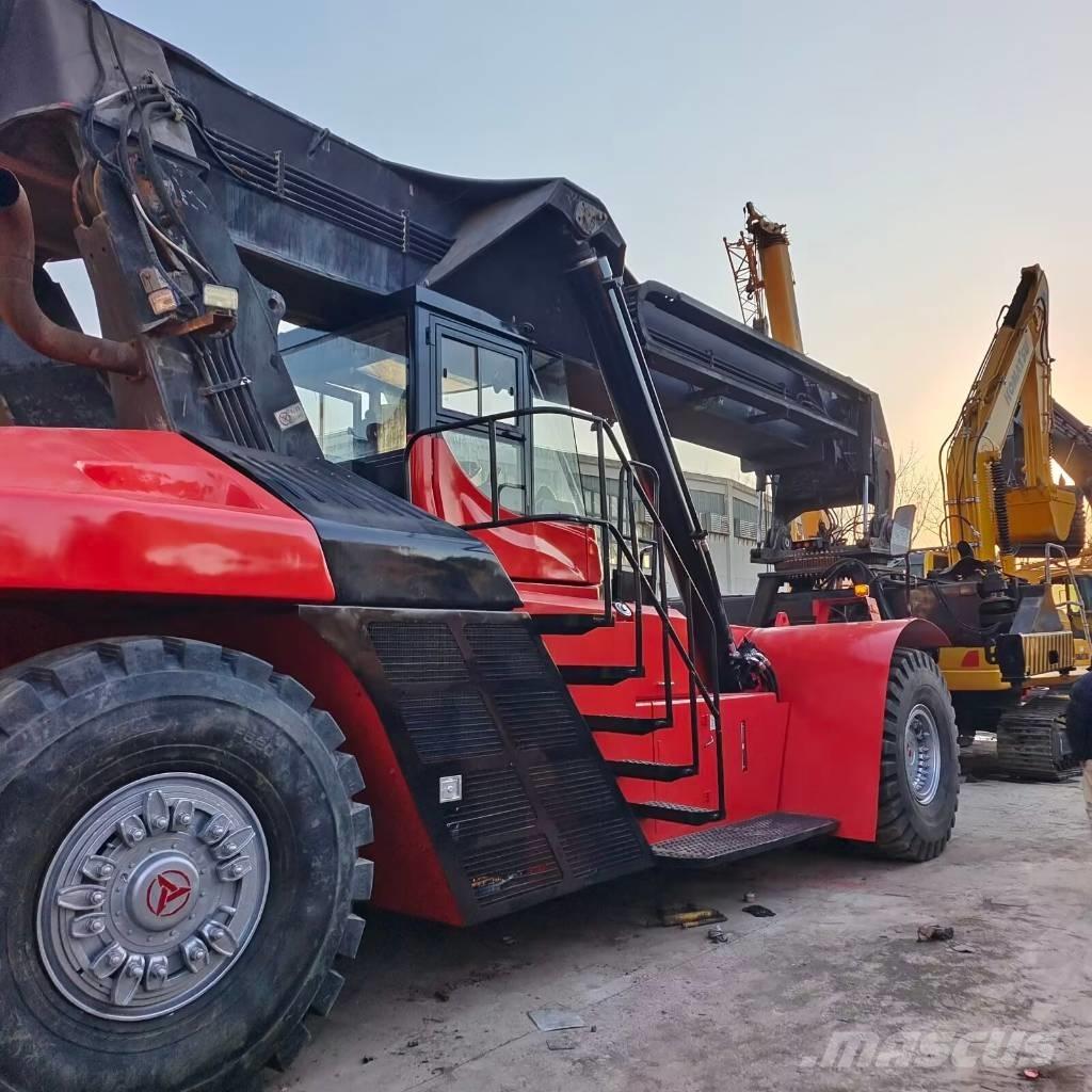 Sany SRSC 45 C30 Reachstackers