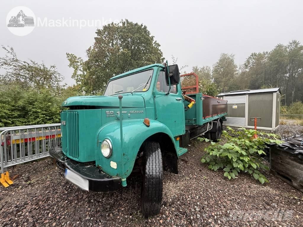 Scania L 50 Vlakke laadvloer met kraan