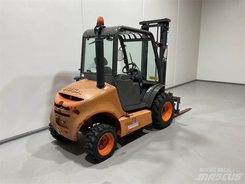 Ausa C150H X4 Vorkheftruck voor zwaar terrein