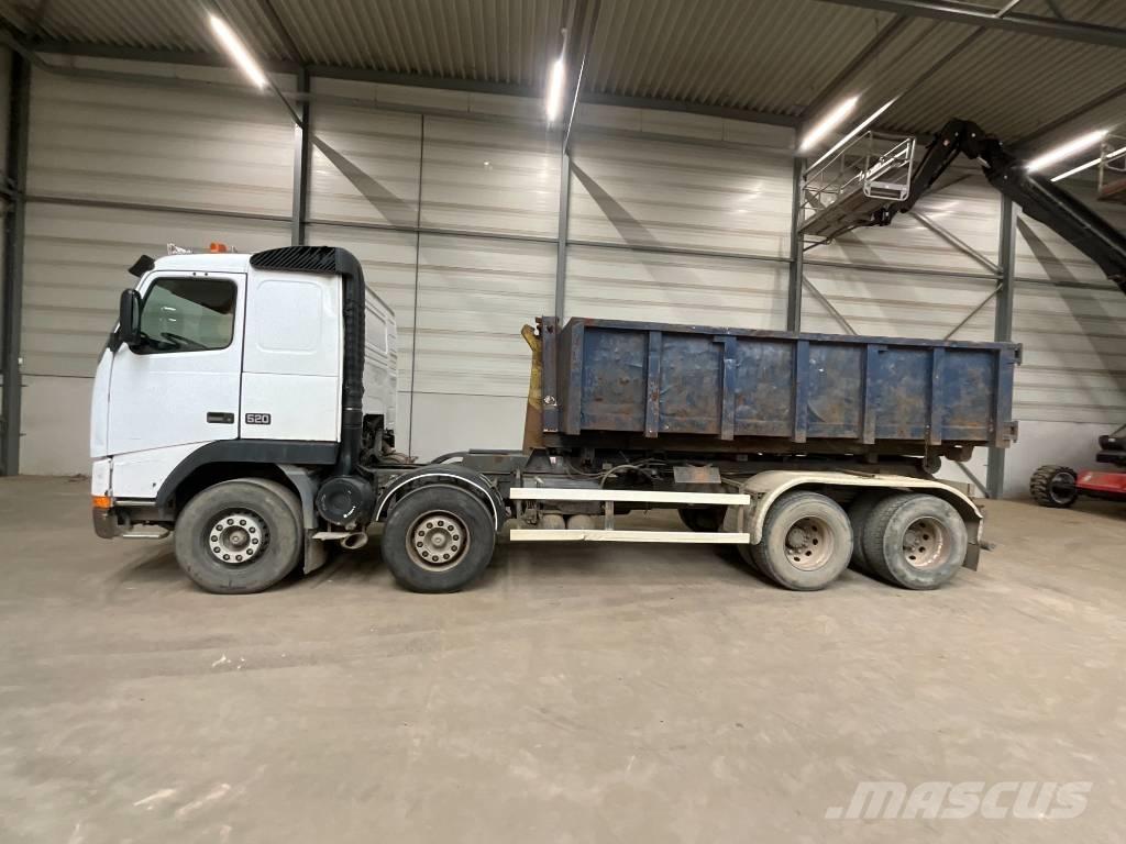 Volvo FH 16 520 8X4 Vrachtwagen met containersysteem