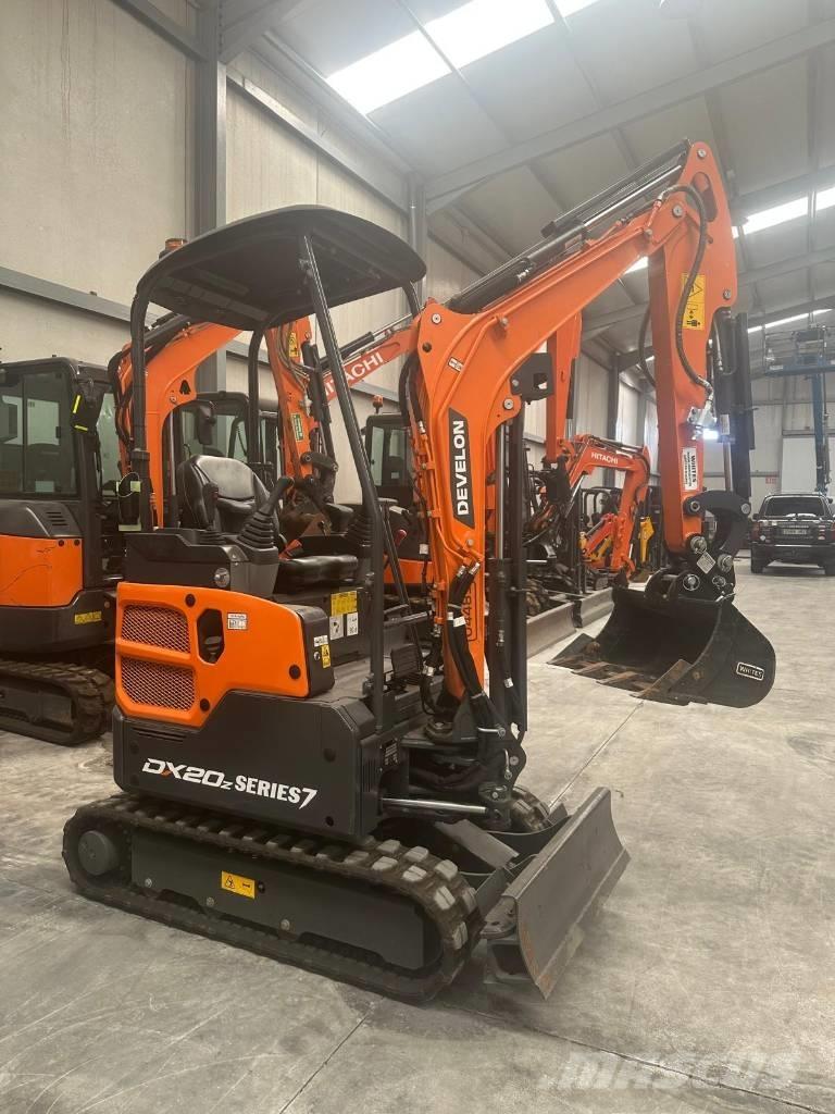 Develon DX 20 Z-7 Minigraafmachines < 7t