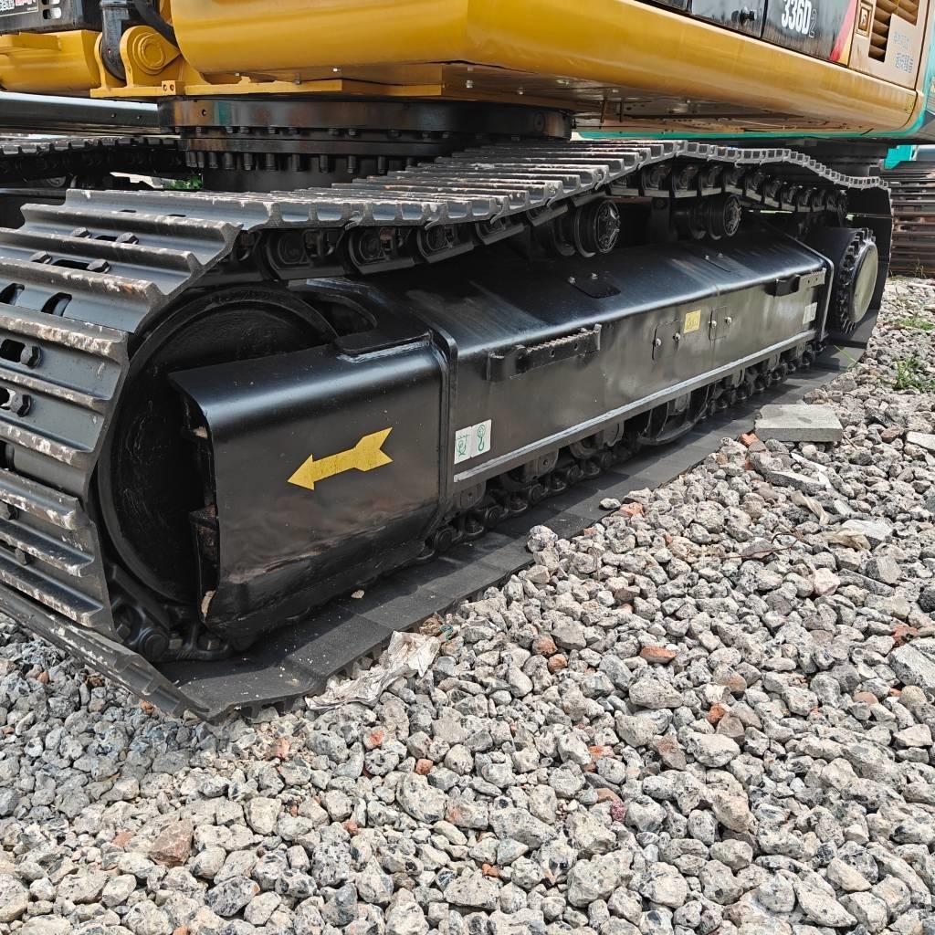 CAT 336D2 Rupsgraafmachines