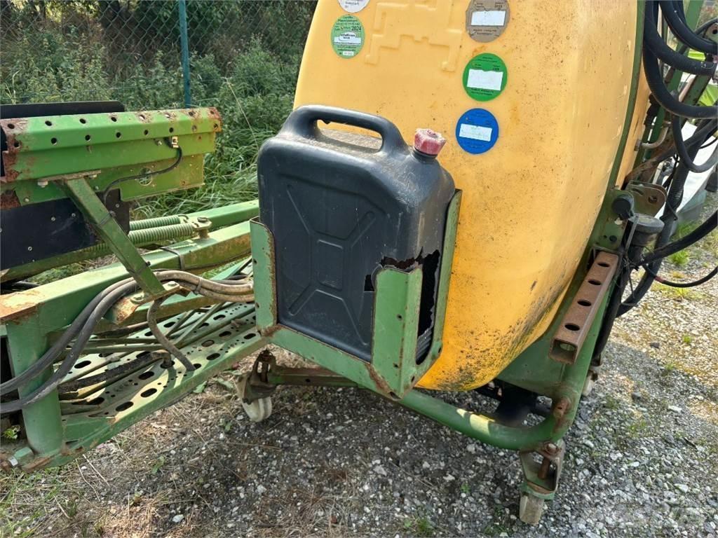 Amazone UF 1000 Getrokken spuitmachines