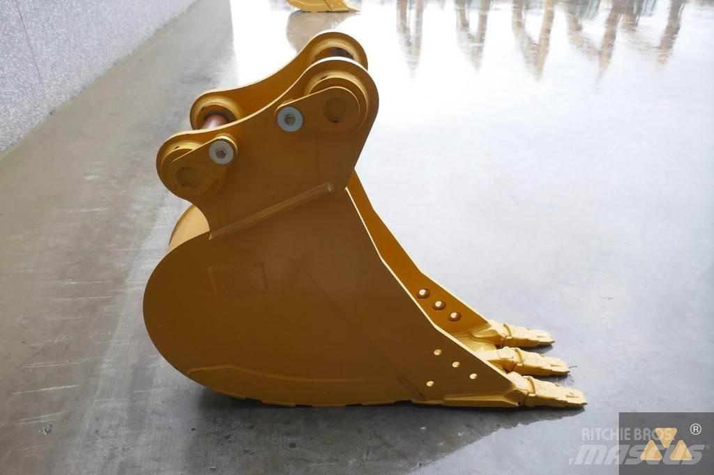 CAT 320 Bucket Bakken